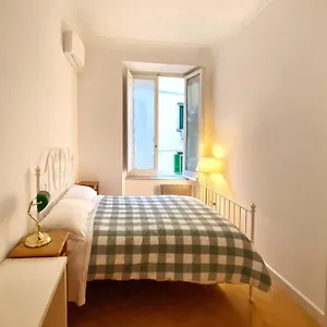 napoliforever.hotels-amalfi.com/